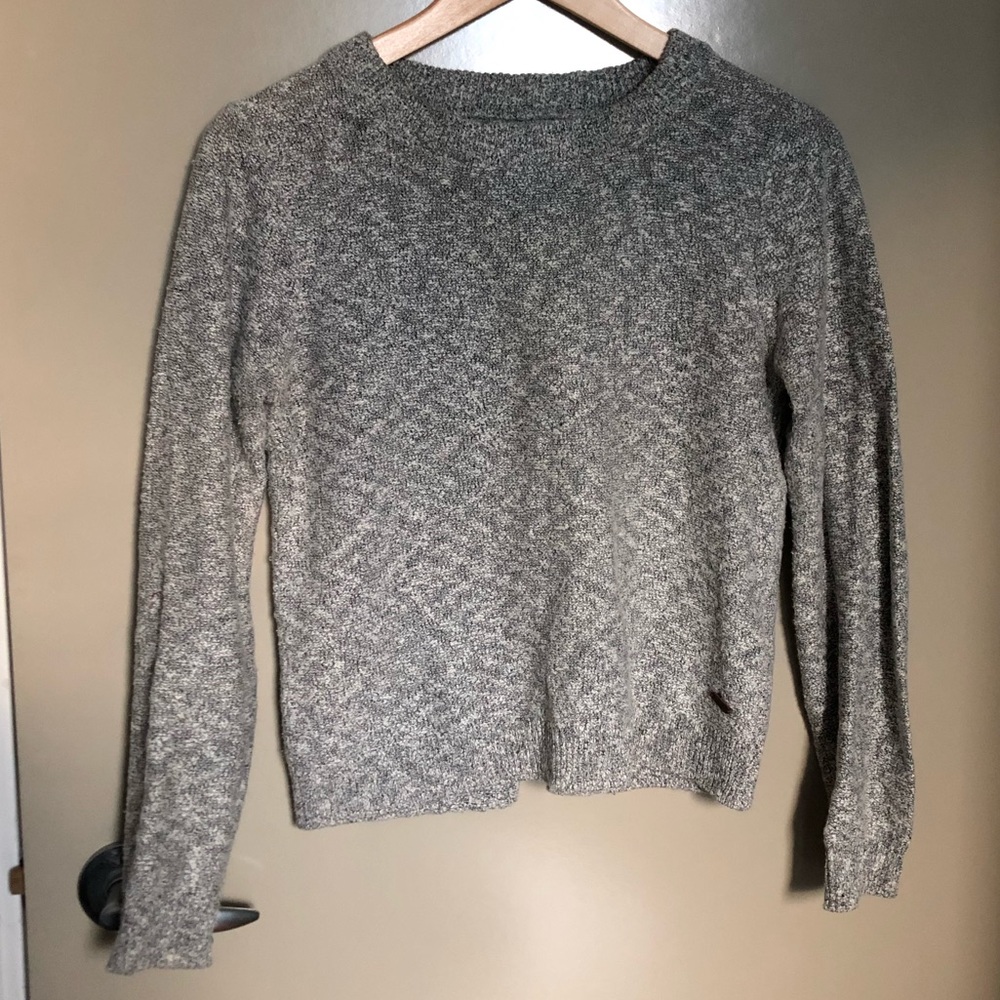 ROOTS Snowy Fox split-back sweater, SZ S